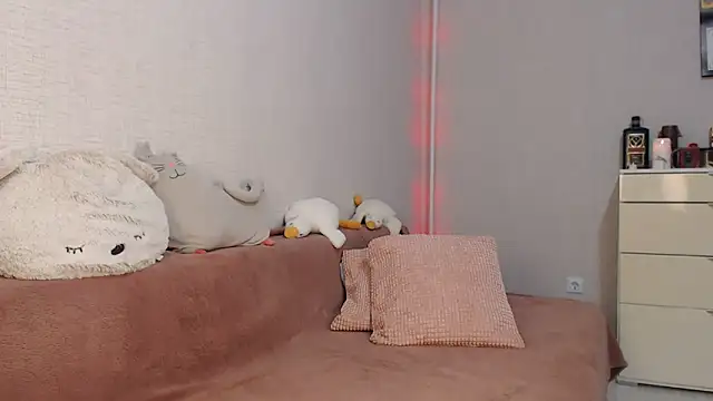 lovely hayley online show from 02.05.25