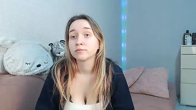 lovely hayley online show from 02.09.26