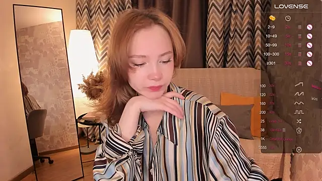 LanaBlu  online show from 12.09.24