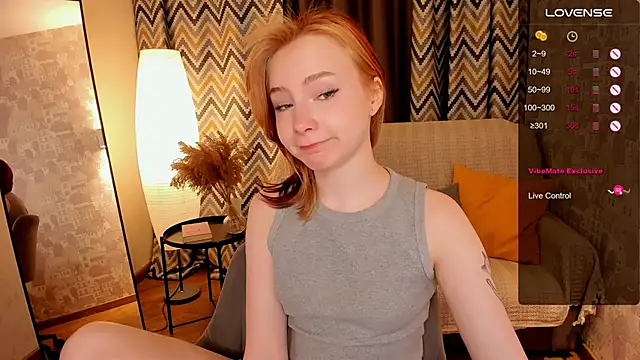 LanaBlu  online show from 02.06.25