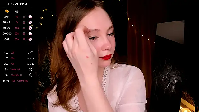 LanaBlu  online show from 09.26.25