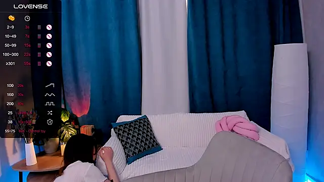 Snapshot of LanaBlu_ chatting on 03.02.26 LanaBlu online show from 03.02.26