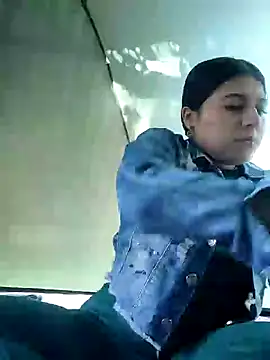 Snapshot of caro_sweett chatting on 12.16.24 caro sweett online show from 12.16.24