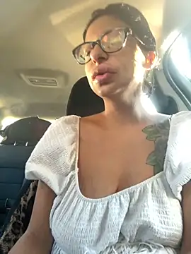 myloveforyouu online show from 10.12.25