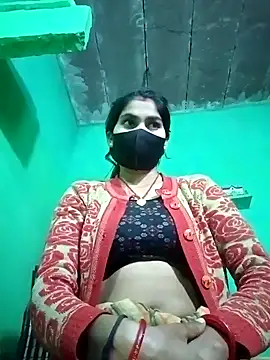 Snapshot of HOTBABITARAJ chatting on 12.31.24 HOTBABITARAJ online show from 12.31.24