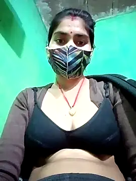 Snapshot of HOTBABITARAJ chatting on 01.05.25 HOTBABITARAJ online show from 01.05.25