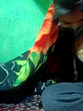 Snapshot of HOTBABITARAJ chatting on 01.12.25 HOTBABITARAJ online show from 01.12.25