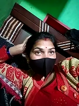 Snapshot of HOTBABITARAJ chatting on 01.28.25 HOTBABITARAJ online show from 01.28.25