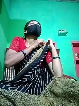 Snapshot of HOTBABITARAJ chatting on 02.01.25 HOTBABITARAJ online show from 02.01.25