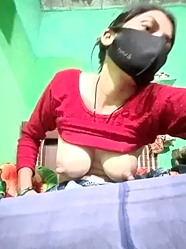 Snapshot of HOTBABITARAJ chatting on 02.13.25 HOTBABITARAJ online show from 02.13.25