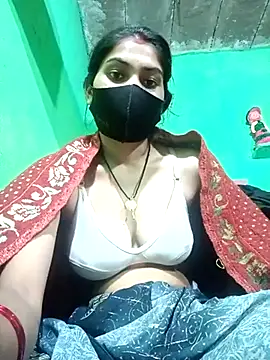 Snapshot of HOTBABITARAJ chatting on 02.22.25 HOTBABITARAJ online show from 02.22.25