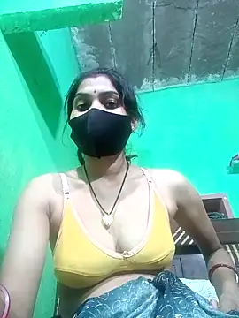 Snapshot of HOTBABITARAJ chatting on 02.27.25 HOTBABITARAJ online show from 02.27.25