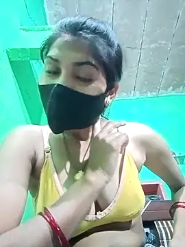 Snapshot of HOTBABITARAJ chatting on 02.28.25 HOTBABITARAJ online show from 02.28.25