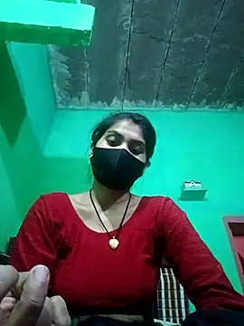 Snapshot of HOTBABITARAJ chatting on 03.08.25 HOTBABITARAJ online show from 03.08.25