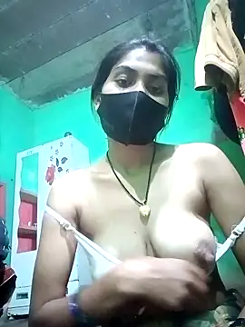 Snapshot of HOTBABITARAJ chatting on 03.14.25 HOTBABITARAJ online show from 03.14.25