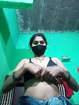 Snapshot of HOTBABITARAJ chatting on 03.18.25 HOTBABITARAJ online show from 03.18.25