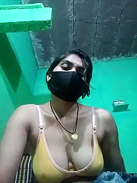 Snapshot of HOTBABITARAJ chatting on 03.19.25 HOTBABITARAJ online show from 03.19.25