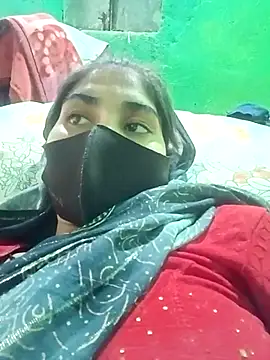 Snapshot of HOTBABITARAJ chatting on 03.21.25 HOTBABITARAJ online show from 03.21.25