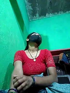 Snapshot of HOTBABITARAJ chatting on 03.21.25 HOTBABITARAJ online show from 03.21.25