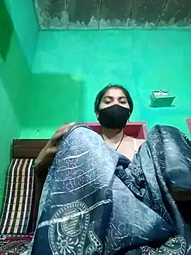 Snapshot of HOTBABITARAJ chatting on 03.22.25 HOTBABITARAJ online show from 03.22.25