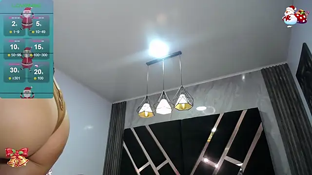 Snapshot of lizzyluk_ch chatting on 12.24.24 lizzyluk ch online show from 12.24.24