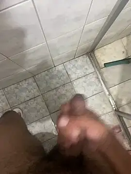 Snapshot of gomespauz chatting on 02.17.25 gomespauz online show from 02.17.25