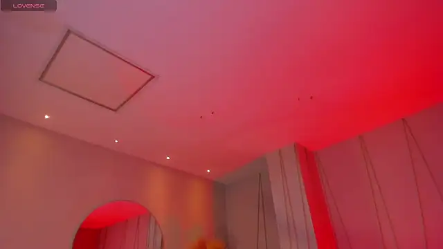 ValeriaRiveraX online show from 02.18.25