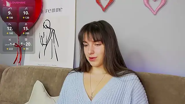 Sofia Hugs online show from 02.19.25