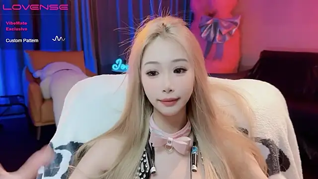 JoooJo  online show from 03.17.25