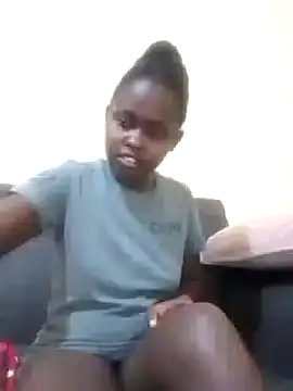 Sweetcecie01 online show from 03.15.25