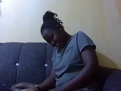 Sweetcecie01 online show from 12.14.25