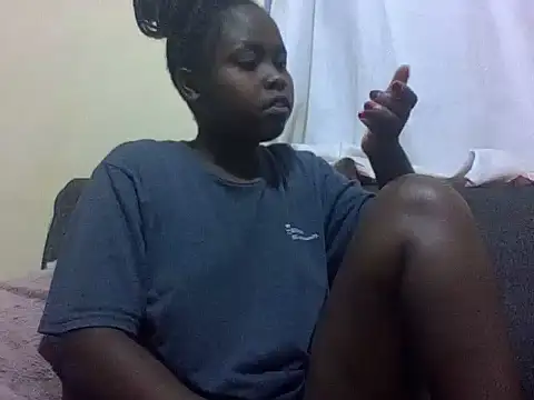 Snapshot of Sweetcecie01 chatting on 04.23.26 Sweetcecie01 online show from 04.23.26