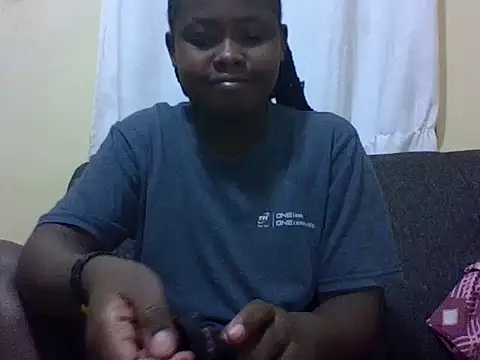 Snapshot of Sweetcecie01 chatting on 05.29.26 Sweetcecie01 online show from 05.29.26