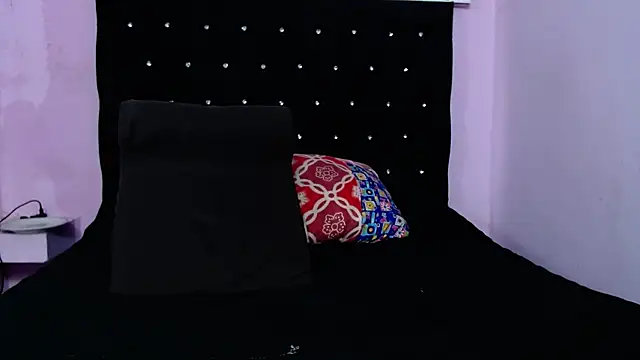 Snapshot of kittybonxx chatting on 03.09.25 kittybonxx online show from 03.09.25