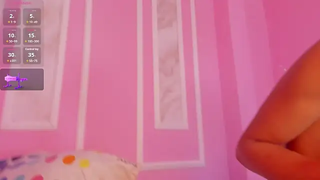 Snapshot of Juliette__3 chatting on 12.17.24 Juliette 3 online show from 12.17.24