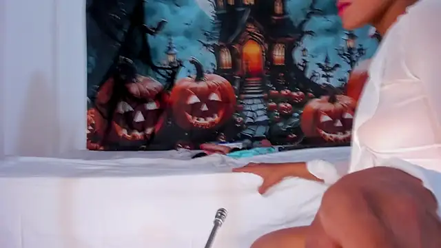 Snapshot of Juliette__3 chatting on 11.01.25 Juliette 3 online show from 11.01.25