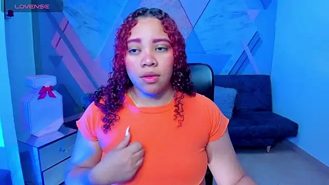 Snapshot of AngelaCoffee chatting on 10.25.25 AngelaCoffee online show from 10.25.25