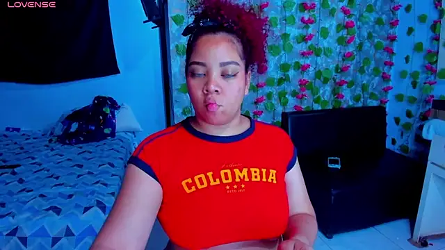 Snapshot of AngelaCoffee chatting on 05.22.26 AngelaCoffee online show from 05.22.26