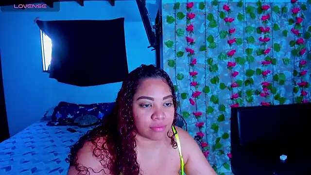 Snapshot of AngelaCoffee chatting on 05.22.26 AngelaCoffee online show from 05.22.26