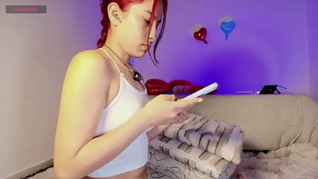 Madeline Dreams online show from 03.12.26