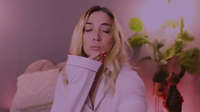 Jessielle online show from 12.22.25