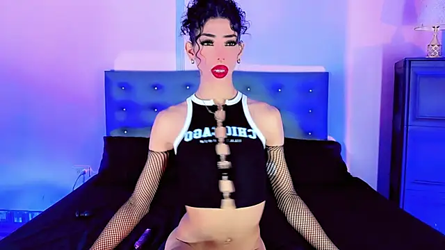 Tiffany moonblack online show from 11.27.25