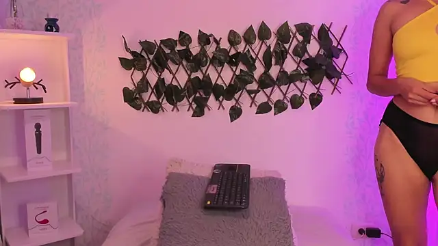 Snapshot of Eva_ritz chatting on 02.06.26 Eva ritz online show from 02.06.26