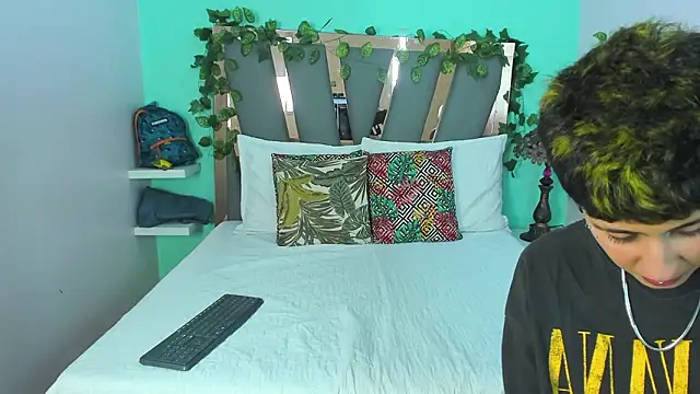 Ethan lennox online show from 03.11.26