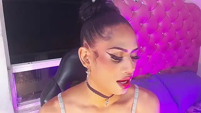 Snapshot of Aslhy_Goddessx chatting on 10.18.25 Aslhy Goddessx online show from 10.18.25