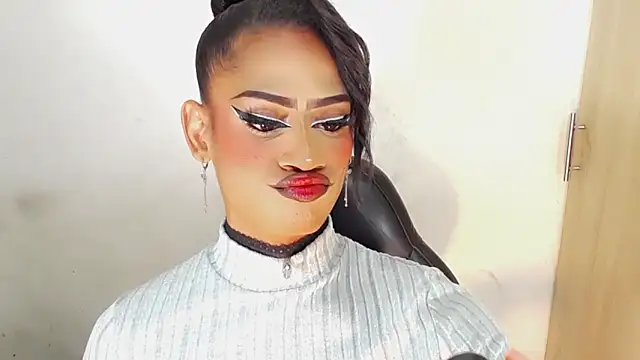 Snapshot of Aslhy_Goddessx chatting on 11.21.25 Aslhy Goddessx online show from 11.21.25