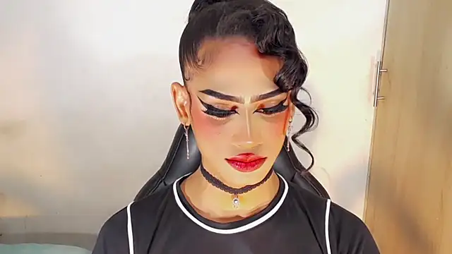 Snapshot of Aslhy_Goddessx chatting on 11.22.25 Aslhy Goddessx online show from 11.22.25