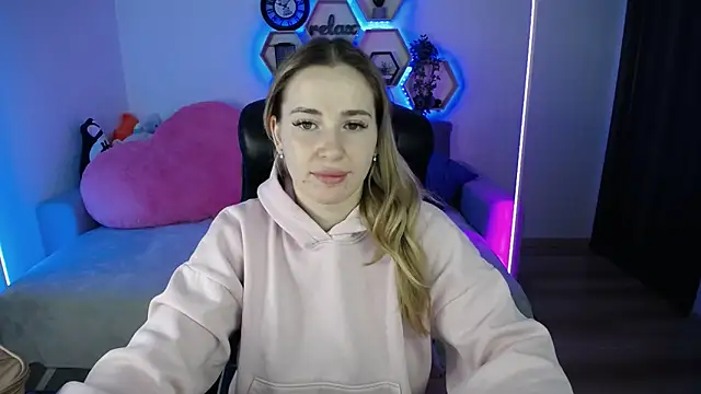 Snapshot of SabrinViolet chatting on 02.27.26 SabrinViolet online show from 02.27.26