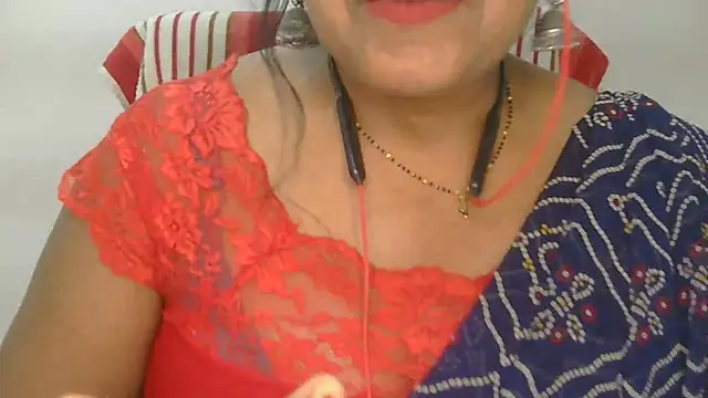 Snapshot of Cute_Ruhi99 chatting on 07.06.26 Cute Ruhi99 online show from 07.06.26