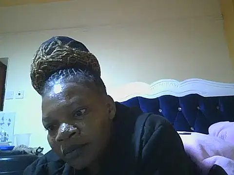 Snapshot of clakemmy250 chatting on 12.07.24 clakemmy250 online show from 12.07.24